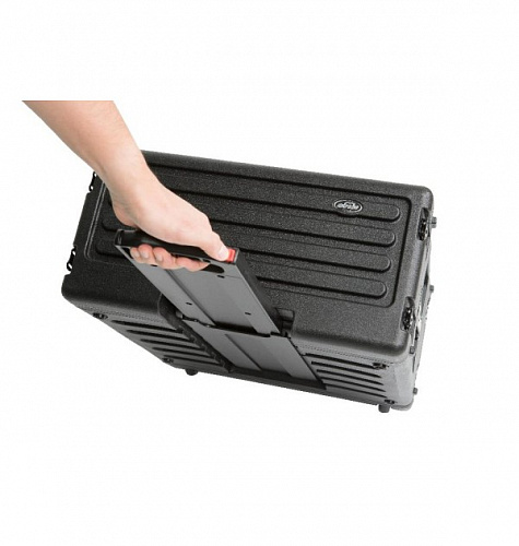 SKB транспортировочный кейс для оборудования 4U SKB транспортировочный кейс для оборудования 4U
